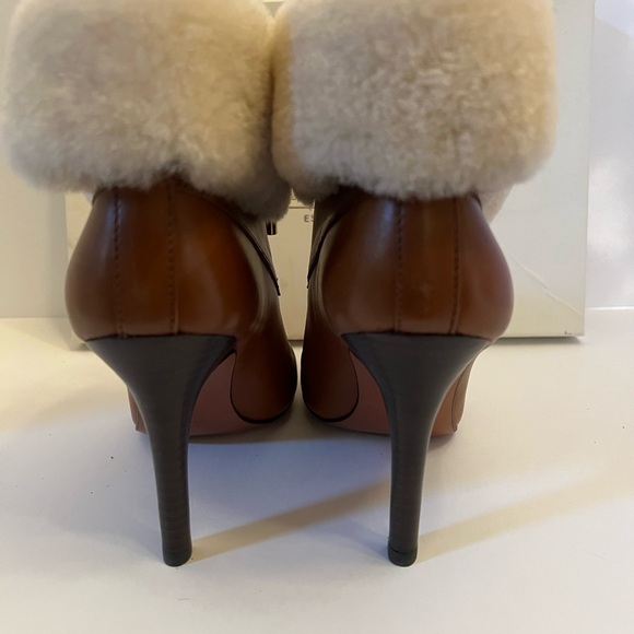 Brand new Coach Leather and Shearling Ankle Boots - Picture 4 of 8